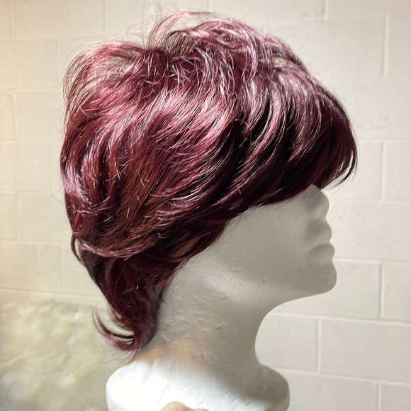 NWT 11” natural volume puff series burgundy magenta wine volume short full top - Picture 11 of 16
